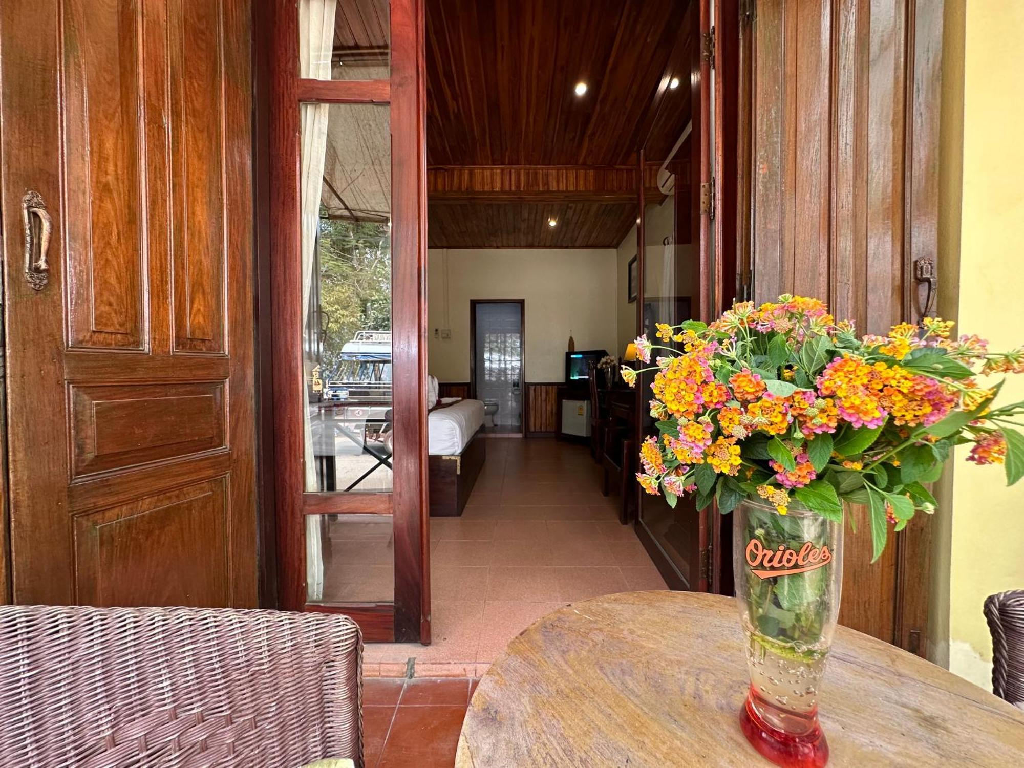 Villa Alounsavath Mekong Riverside Luang Prabang Exterior foto