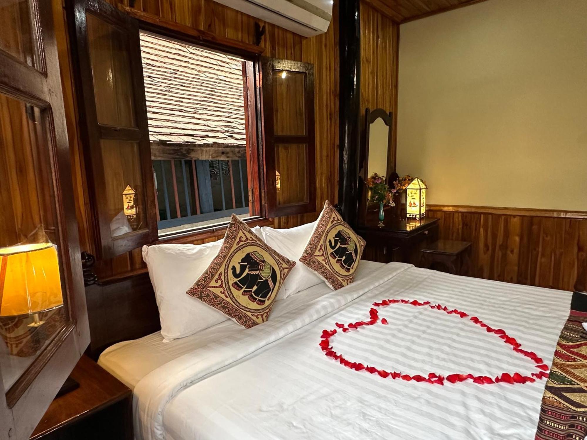 Villa Alounsavath Mekong Riverside Luang Prabang Exterior foto